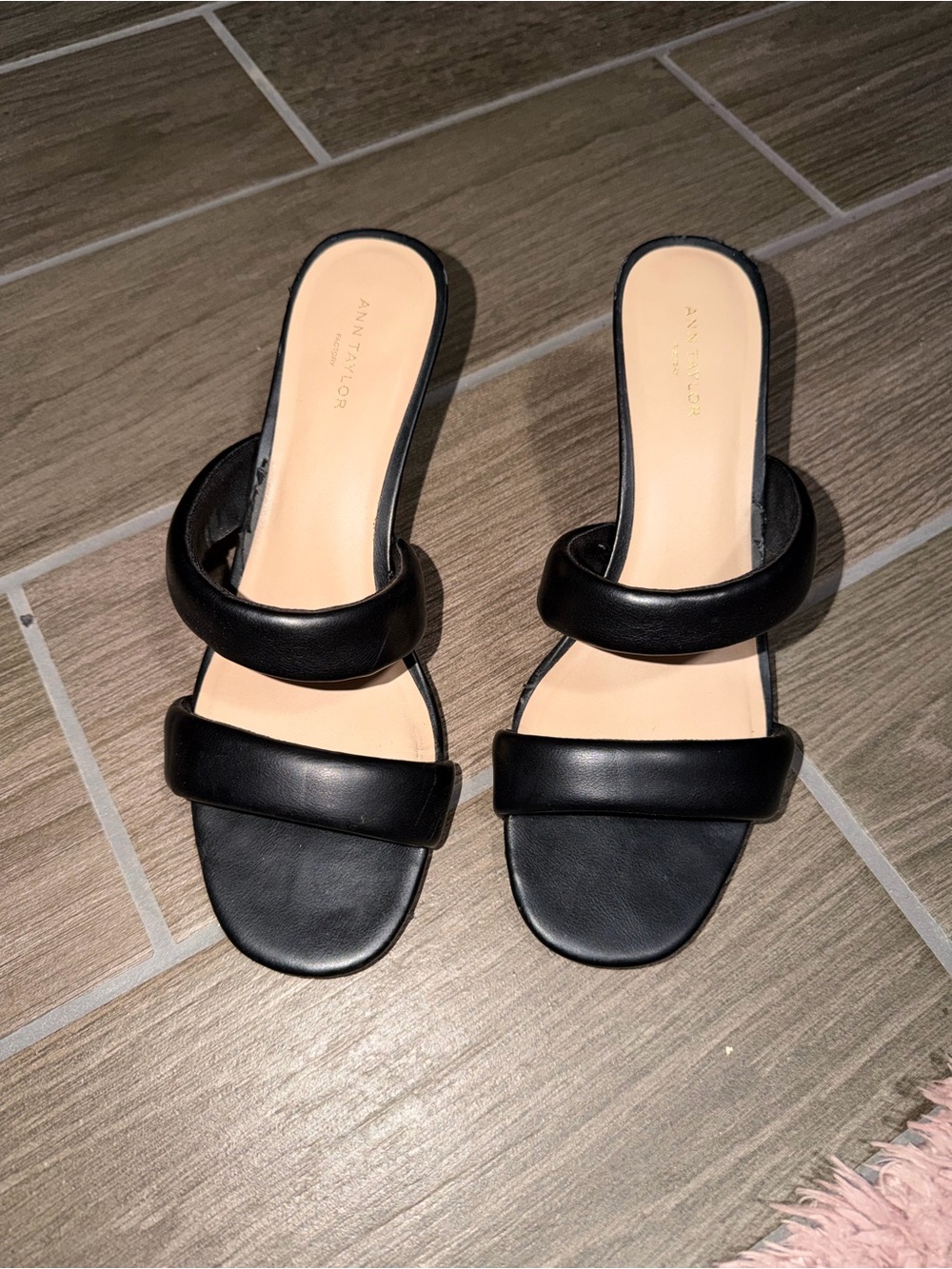 ANN TAYLOR Black Double-Strap Slide Sandal Heels
